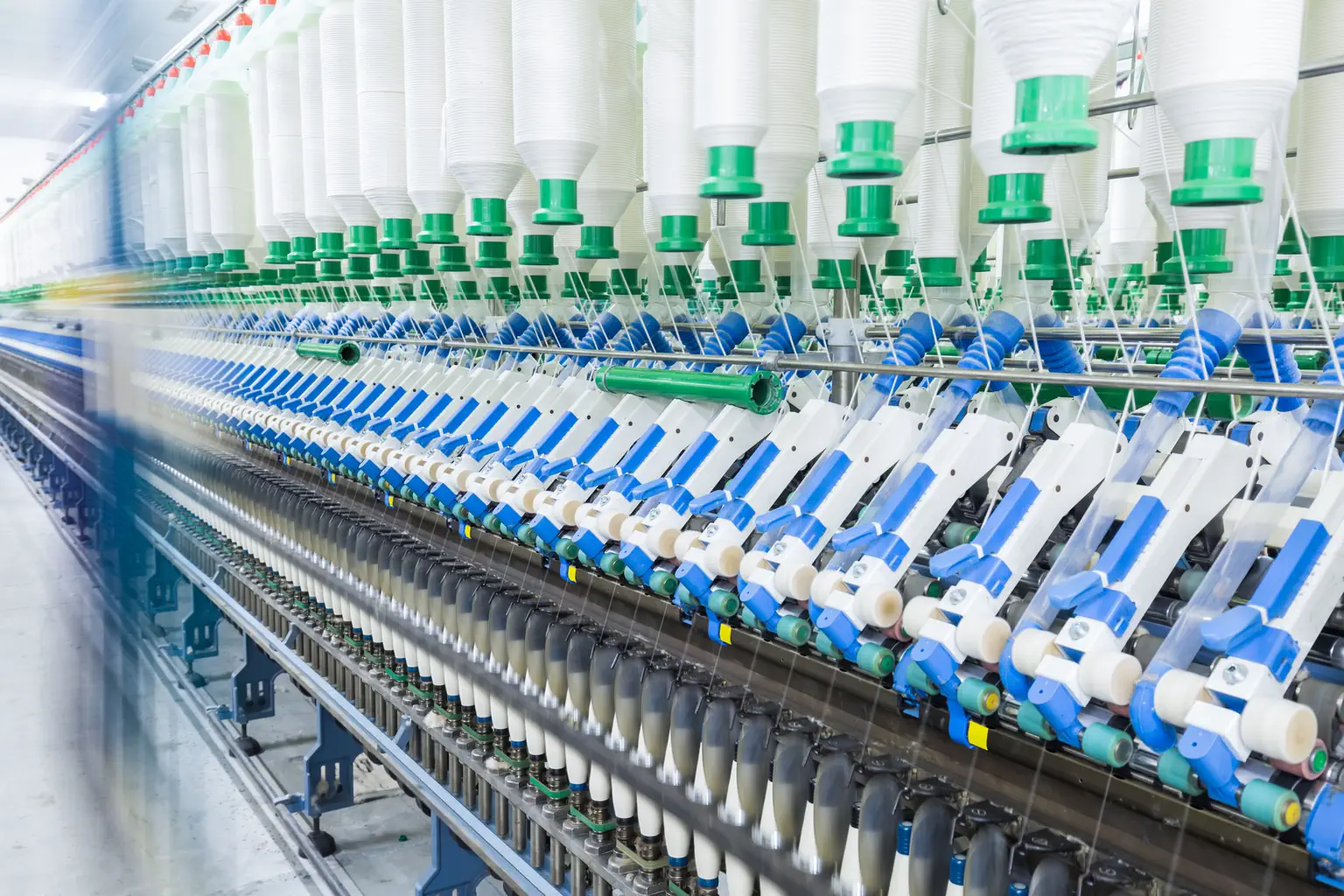 La importancia de una auditoría SEO y la digitalización en la industria textil - industria textil